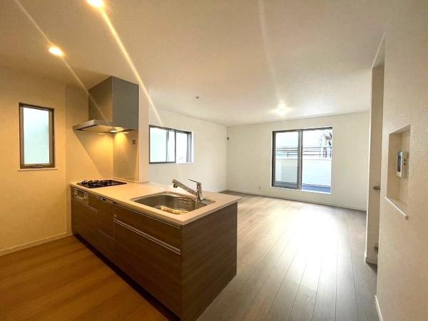 摂津市一津屋１丁目　新築戸建