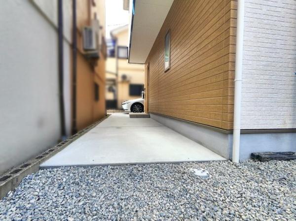 箕面市石丸２丁目の新築一戸建