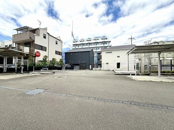 シャリエ摂津三島