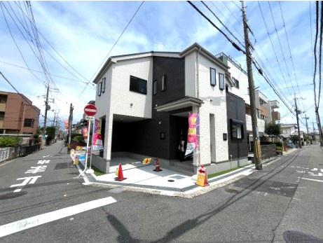 摂津市千里丘２丁目　新築戸建　１号棟