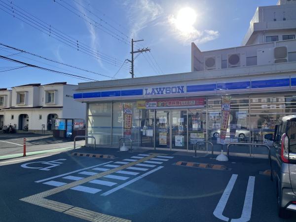 リビオ南千里丘(ローソン摂津南千里丘店)