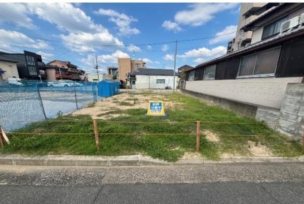 摂津市鳥飼本町４丁目　建築条件無し　売り土地