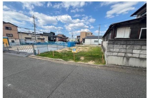 摂津市鳥飼本町４丁目　建築条件無し　売り土地
