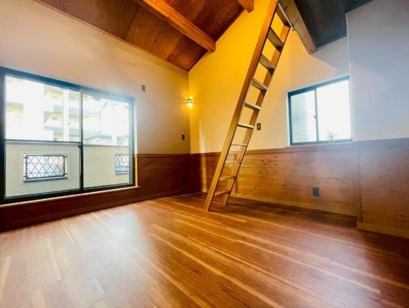 吹田市朝日町の中古一戸建て