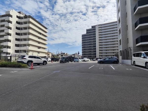 ローレルスクエアOSAKALINK