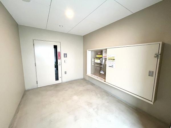 ローレルスクエアOSAKALINK