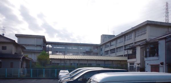 三晃グリーンマンション鳥飼(摂津市立第五中学校)