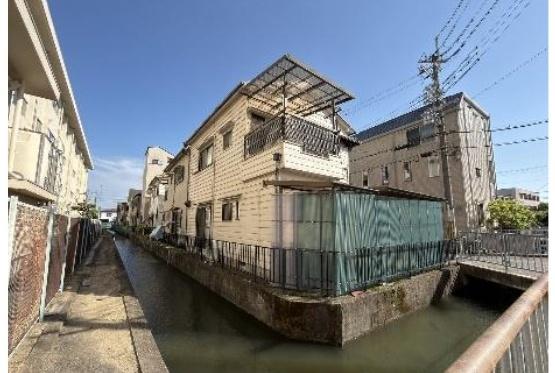 摂津市鳥飼下１丁目の土地