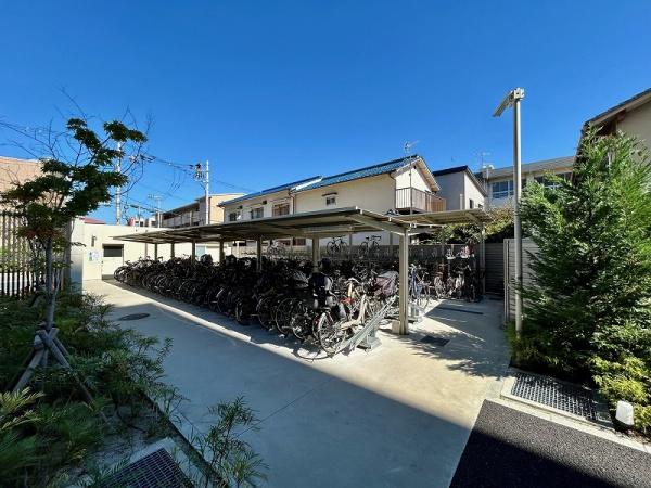 ブランニード千里丘