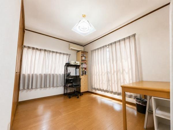 摂津市正雀２丁目の中古一戸建て