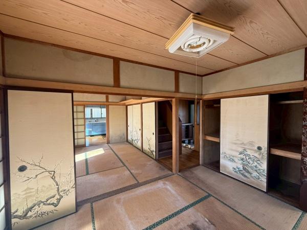 北茨城市中郷町汐見ケ丘４丁目の中古一戸建て