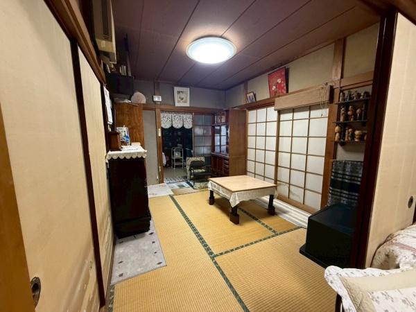 北茨城市中郷町汐見ケ丘８丁目の中古一戸建て
