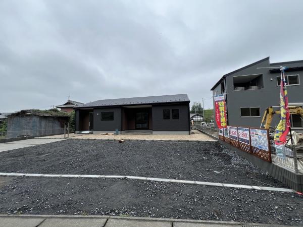 小美玉市小川第1HM1-1号棟　ゆったり平屋　田園風景
