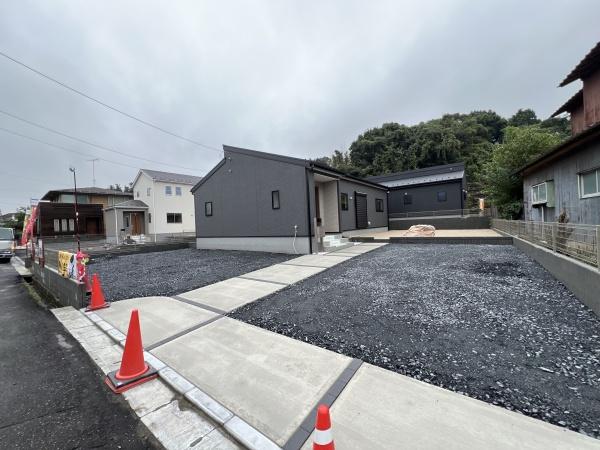 小美玉市小川第1HM1-3号棟 ゆったり平屋 WIC付(駐車場)