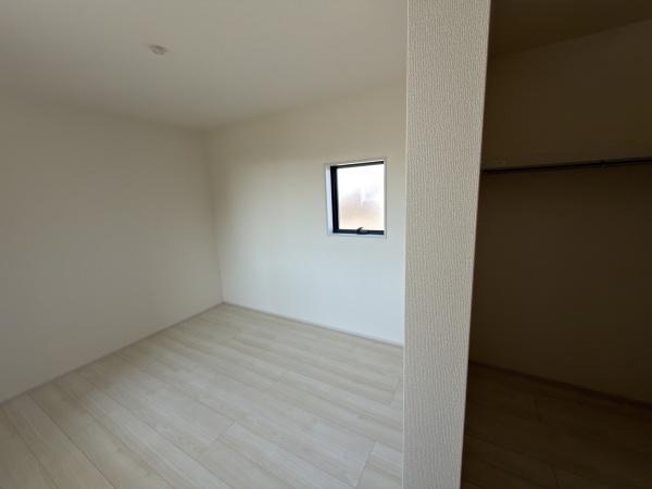 第1石岡市山崎HMT　ダブルWIC　住環境良し