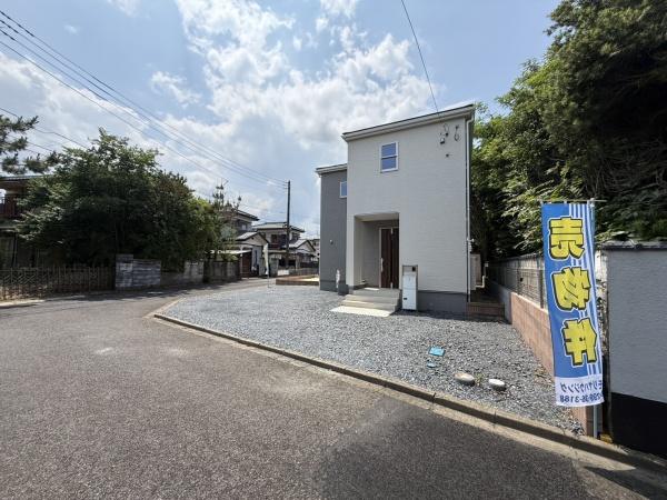 第1石岡市旭台　HT　東南角地　長期優良住宅