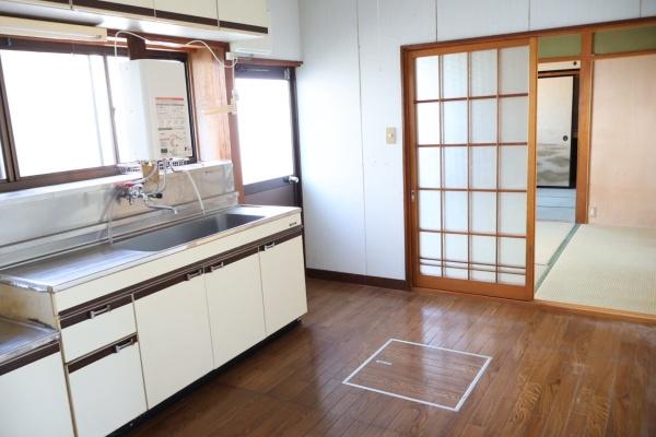中郷町松井1174-17　中古住宅