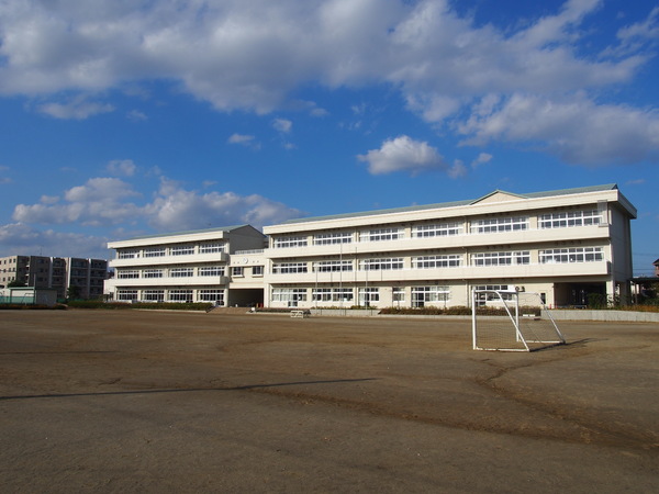 ロイヤルパレス泉中央フィーア(仙台市立市名坂小学校)
