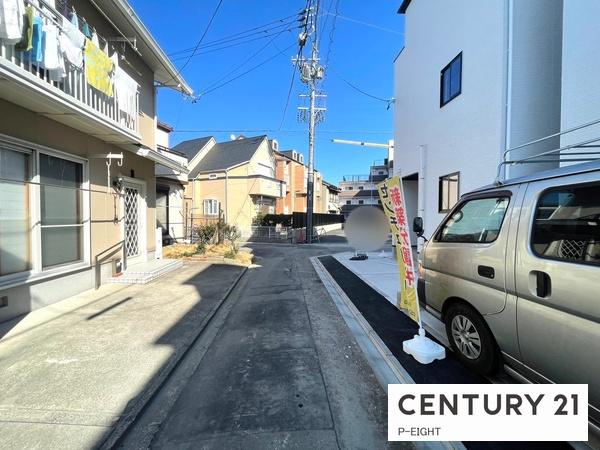 名古屋市中村区郷前町２丁目の新築一戸建