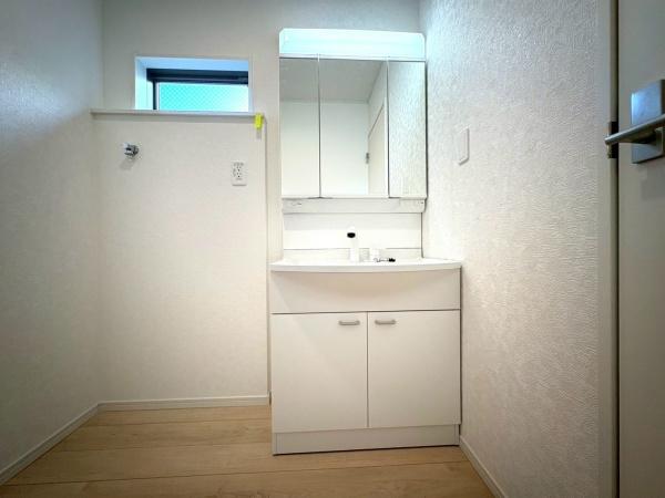 名古屋市南区本星崎町字廻間の新築一戸建