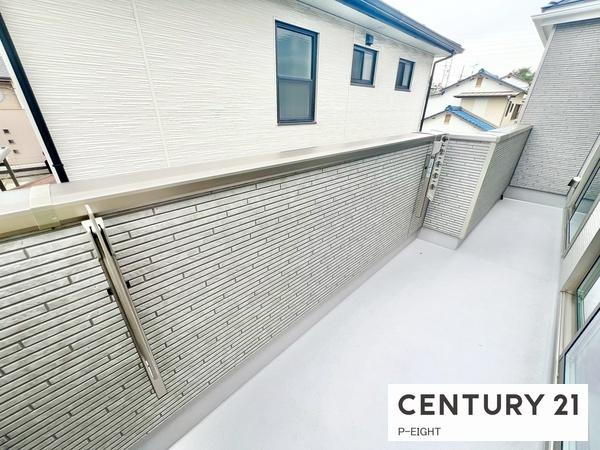 瀬戸市塩草町の新築一戸建(バルコニー)