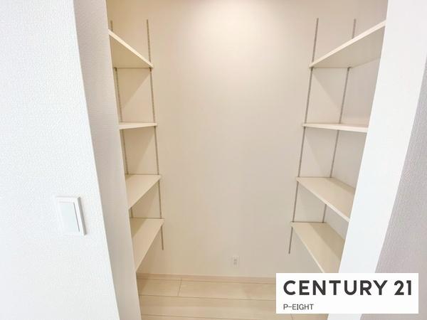 知多市八幡字汐海道の新築一戸建