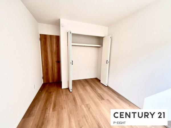 北名古屋市六ツ師7期 1号棟 新築戸建て(収納)