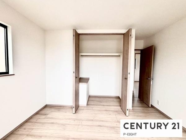 小牧市大字三ツ渕字観音堂 B棟(収納)