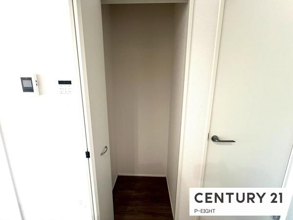 一宮市篭屋 4号棟(収納)