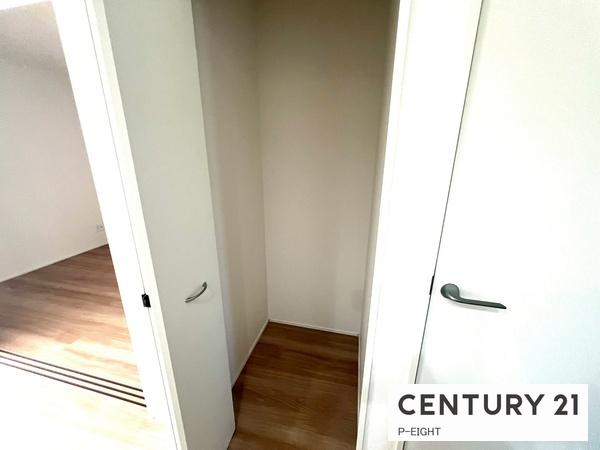 一宮市篭屋 6号棟(収納)