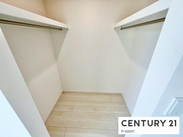 一宮市馬見塚字北出 新築戸建(収納)