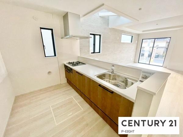 中川区中須町字辻ノ上　2号棟