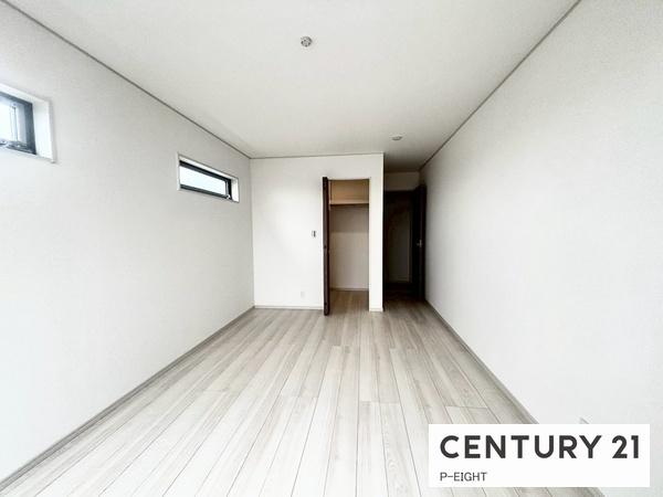 北名古屋市六ツ師北屋敷 新築戸建て(収納)