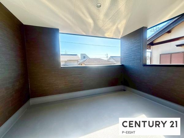 春日井市神屋町の新築一戸建(バルコニー)