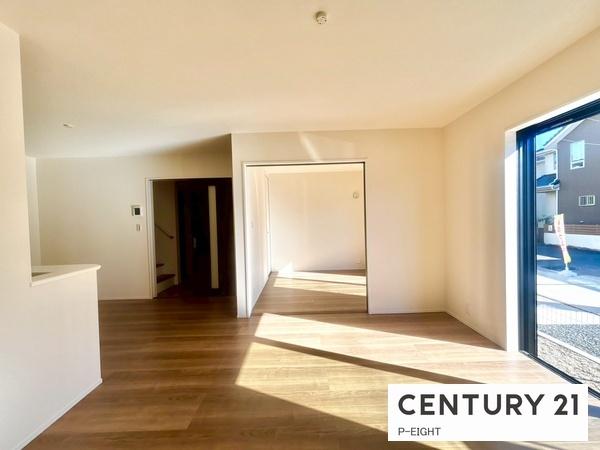 春日井市神屋町の新築一戸建(リビング)