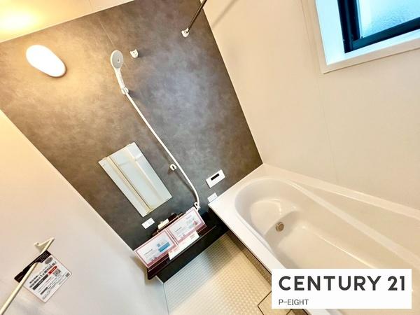 瀬戸市平町1丁目の新築一戸建(バス)