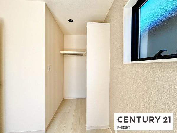 瀬戸市平町1丁目の新築一戸建(収納)