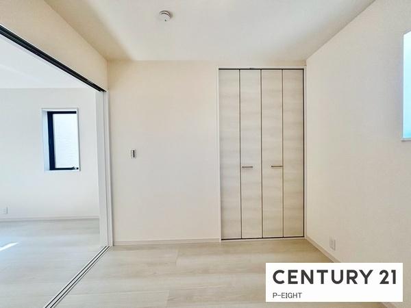 丹羽郡大口町余野4丁目の新築一戸建(洋室)