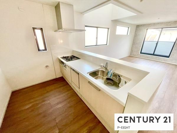 名古屋市熱田区野立町３丁目の新築一戸建