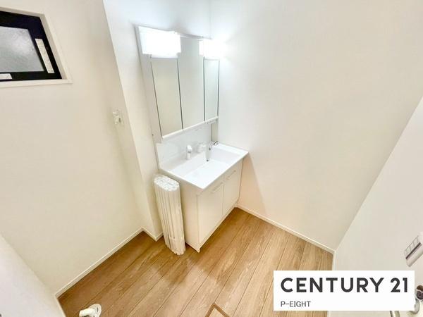 名古屋市熱田区野立町３丁目の新築一戸建