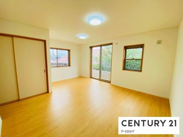 名古屋市西区稲生町字杁先の中古一戸建て(リビング)