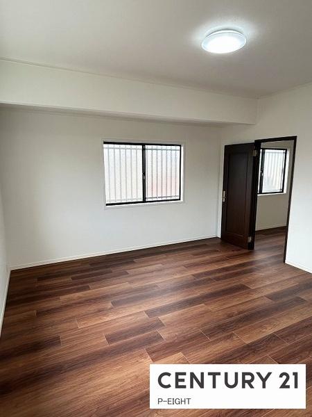 名古屋市南区本城町2丁目の中古一戸建て(リビング)