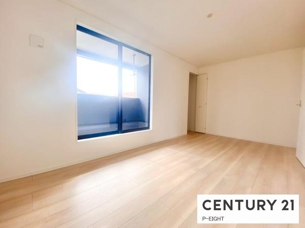 東海市富木島町長田　1号棟