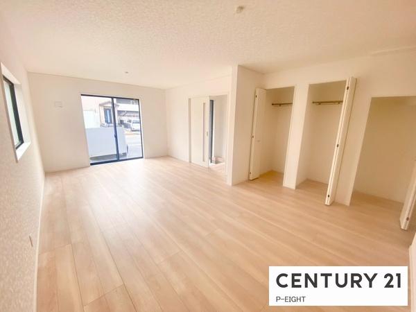 東海市富木島町長田　1号棟