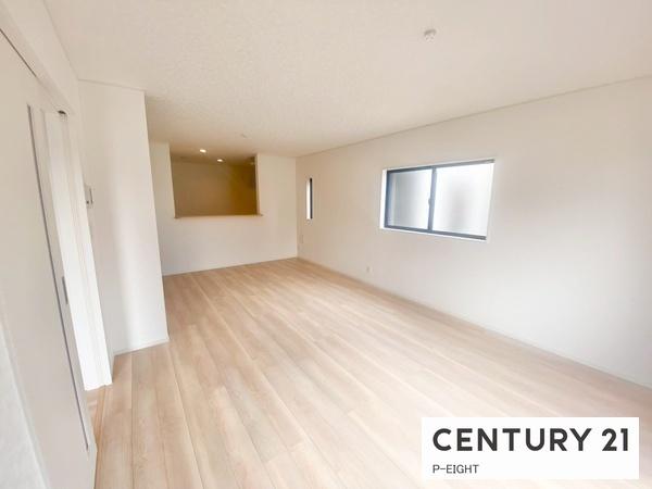 東海市富木島町長田　1号棟