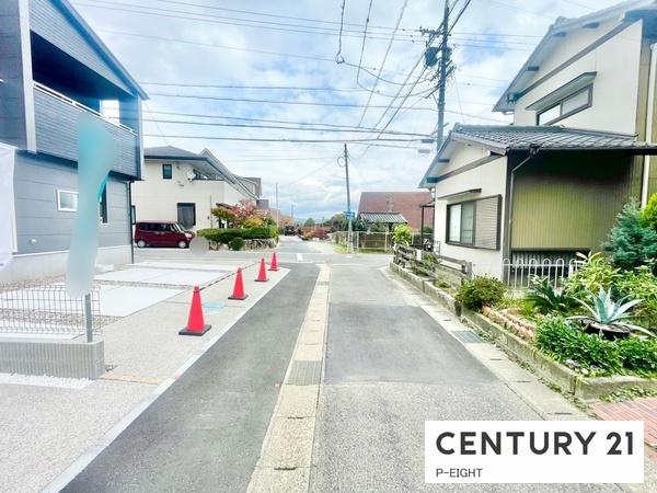 豊田市小坂町１３丁目の新築一戸建