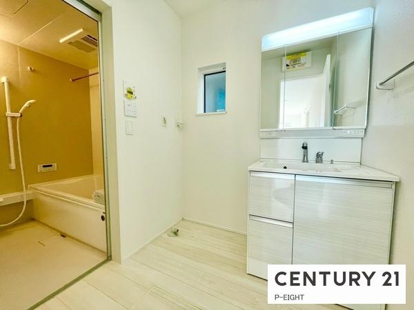 豊田市平山町３丁目の新築一戸建