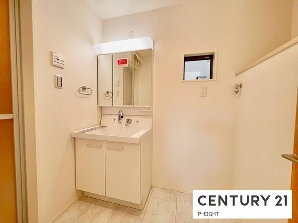 名古屋市緑区鳴丘３丁目の新築一戸建