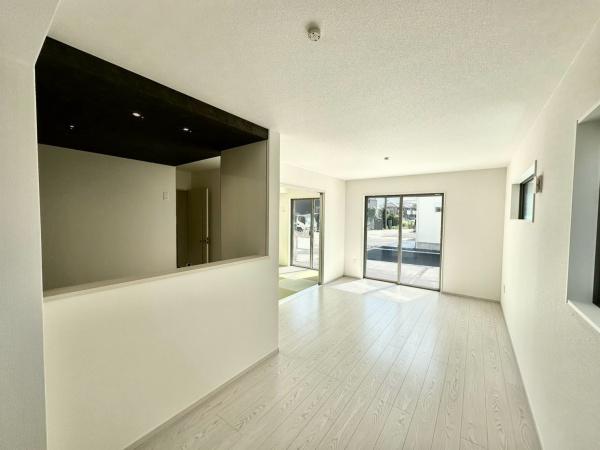 小牧市大字東田中の新築一戸建