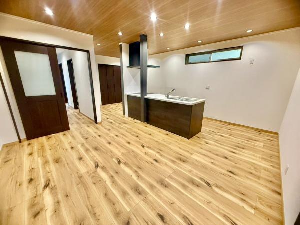 春日井市鳥居松町１丁目の中古一戸建